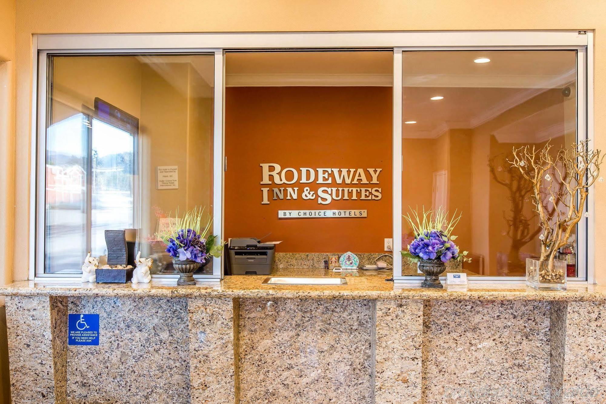 Rodeway Inn & Suites Corona Eksteriør billede